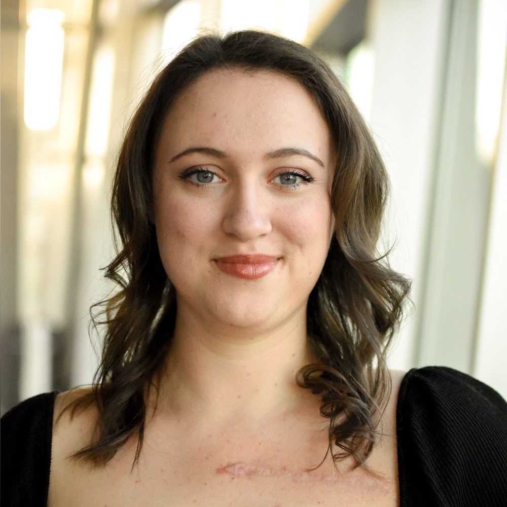 Meet your Posher, Brooke